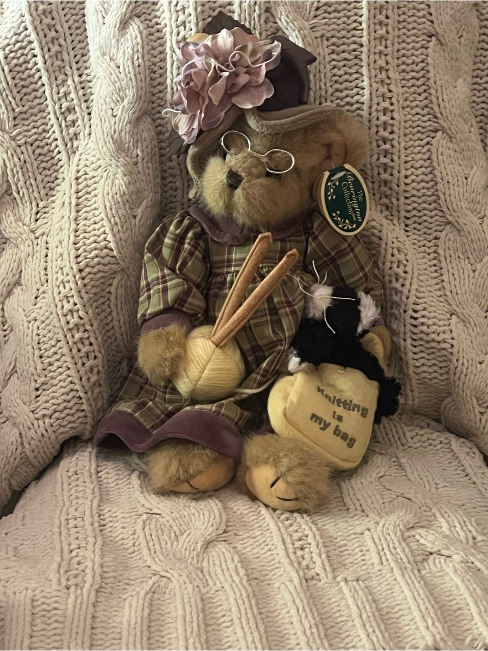 The Bearington Collection Knitter & Pearl  Bear 1081 Limited